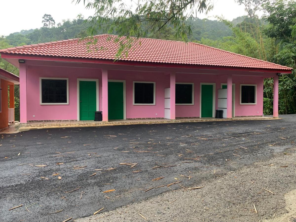 Chalet Latip D'Ayer Itam Hotel Kampong Ayer Hitam  Exterior photo