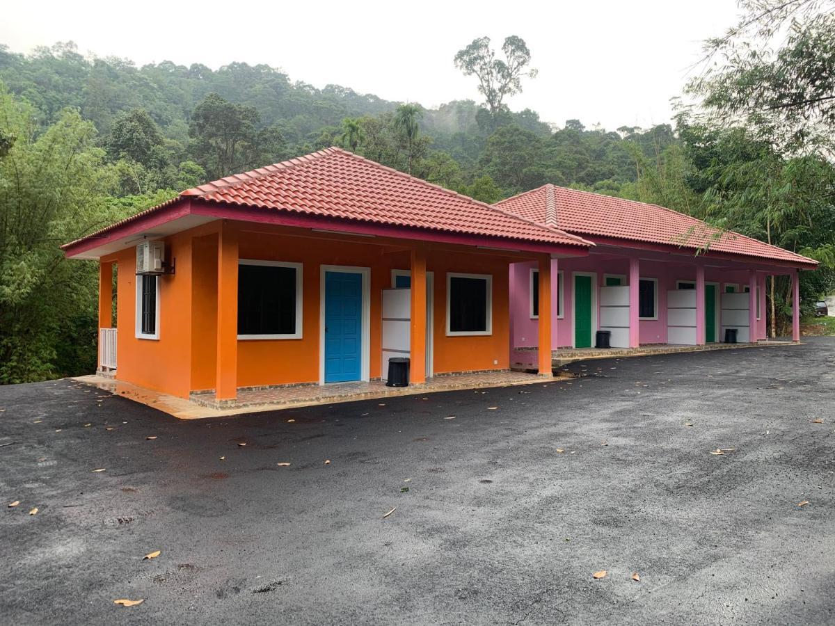 Chalet Latip D'Ayer Itam Hotel Kampong Ayer Hitam  Exterior photo